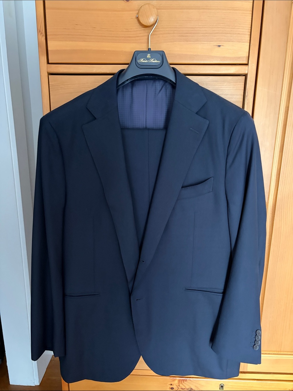 Men’s Custom Navy Suit